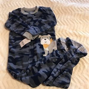 Carter’s Fleece Footie Pajamas - Size 4T - NWT!